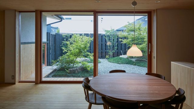 佐賀県基山町の新築注文住宅「庭と共に暮らす家」の内観写真
